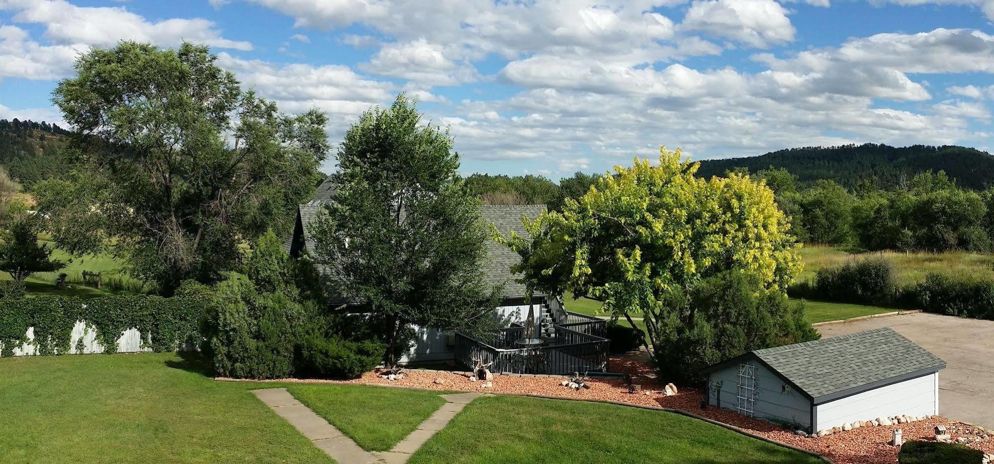 Sweetgrass Inn Bed & Breakfast Rapid City Exterior foto